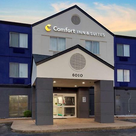 ממפיס Comfort Inn & Suites מראה חיצוני תמונה