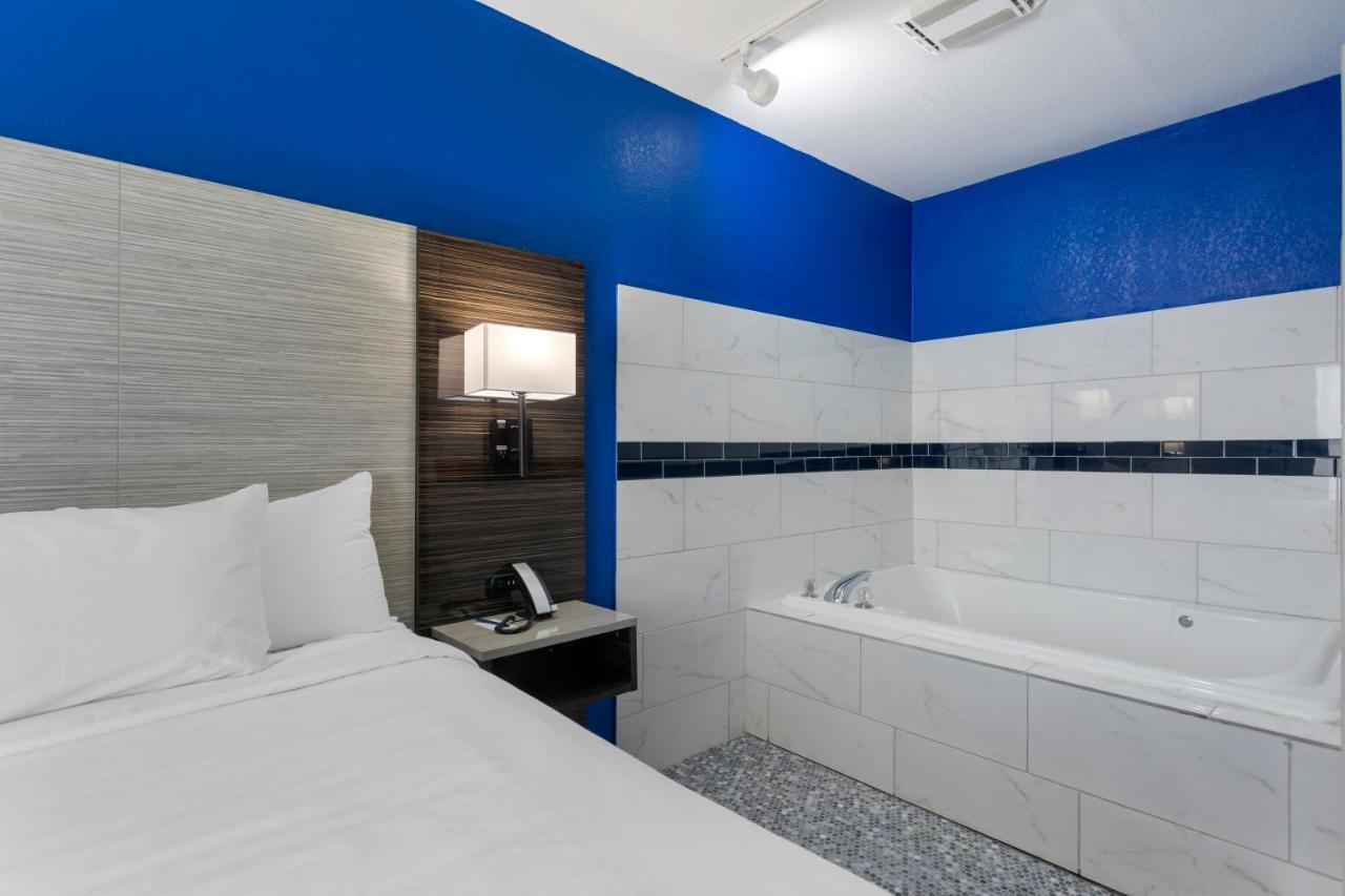 ממפיס Comfort Inn & Suites מראה חיצוני תמונה