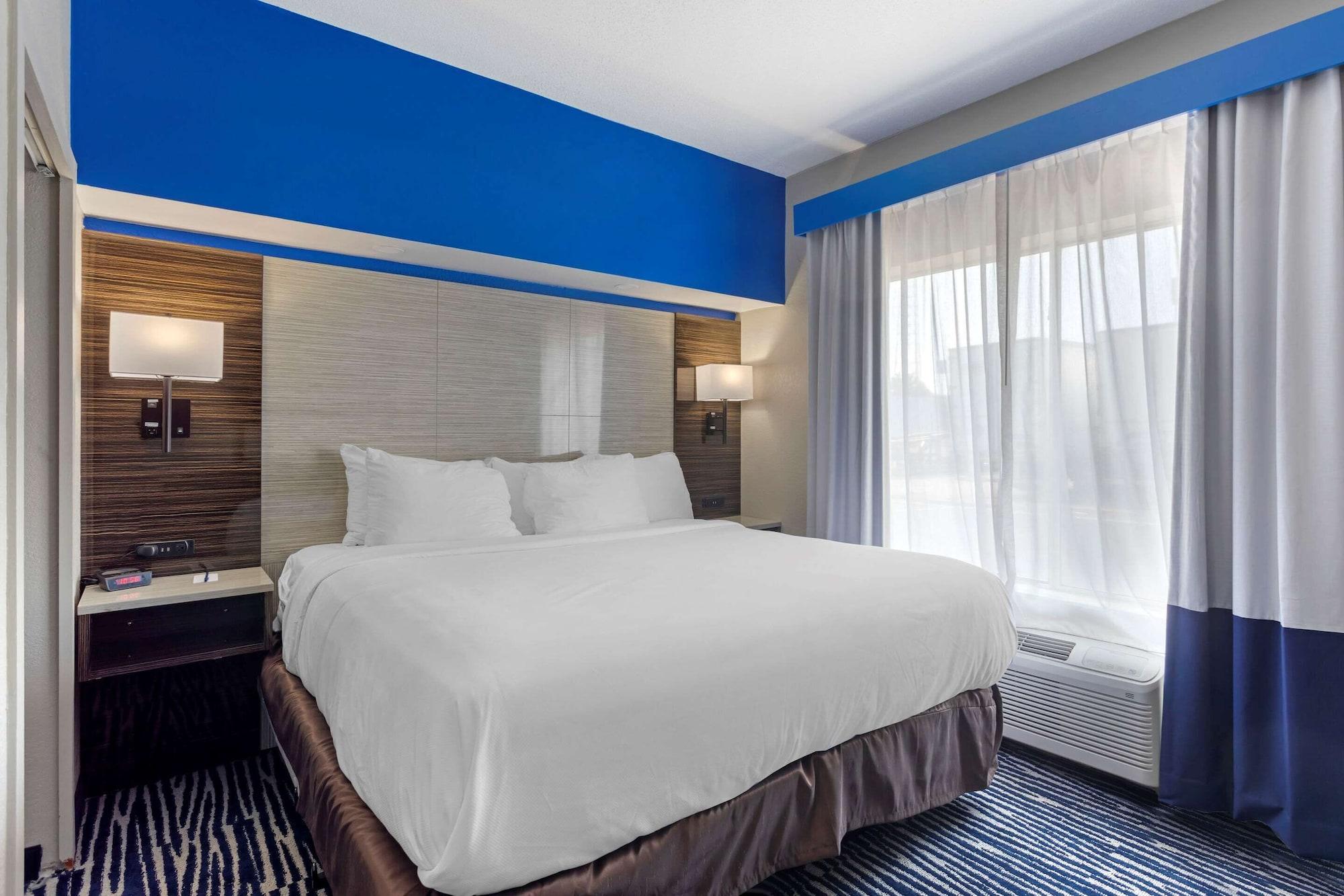 ממפיס Comfort Inn & Suites מראה חיצוני תמונה