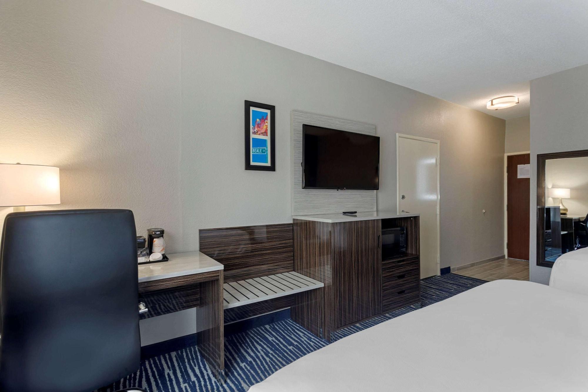 ממפיס Comfort Inn & Suites מראה חיצוני תמונה