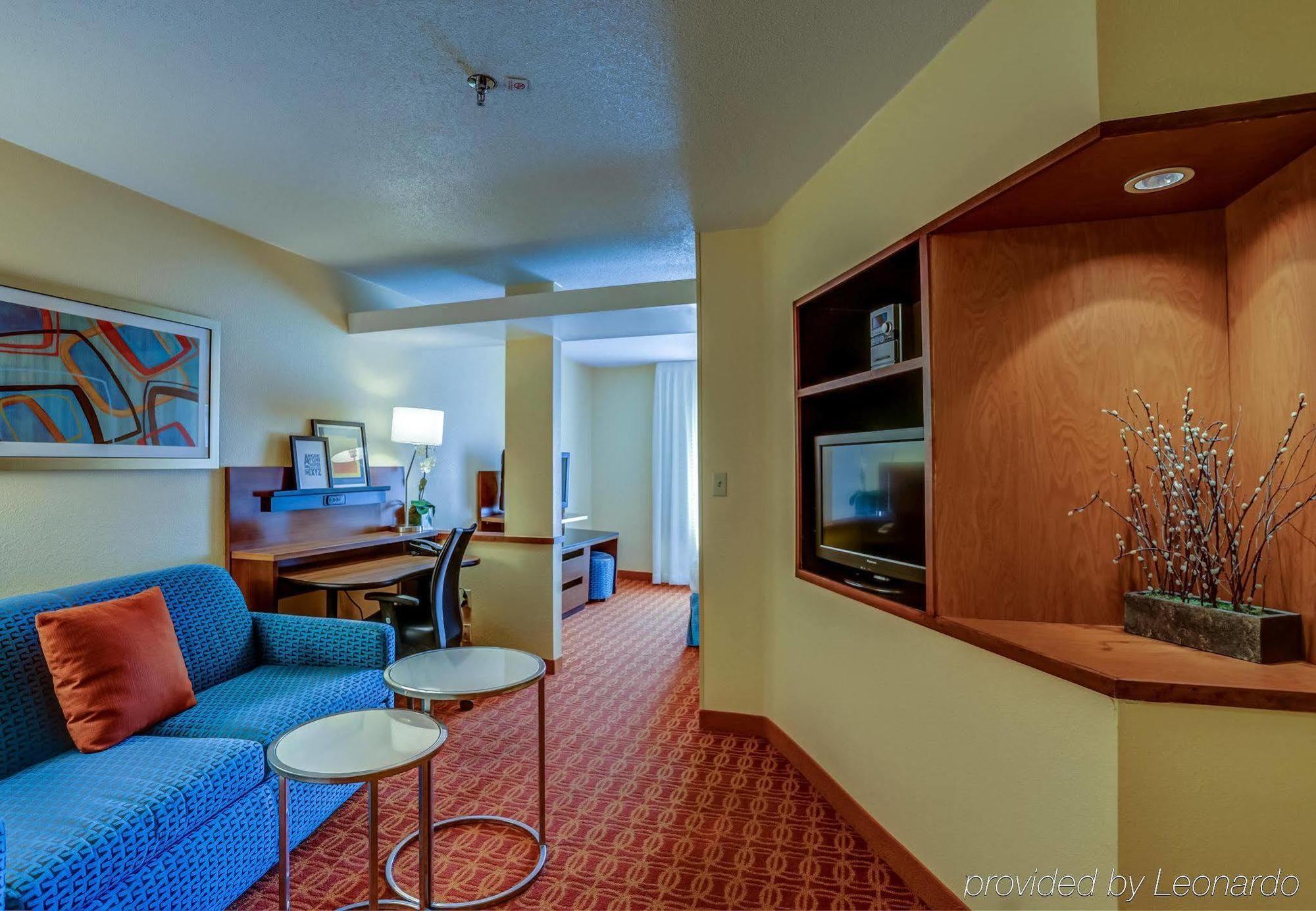 ממפיס Comfort Inn & Suites מראה חיצוני תמונה